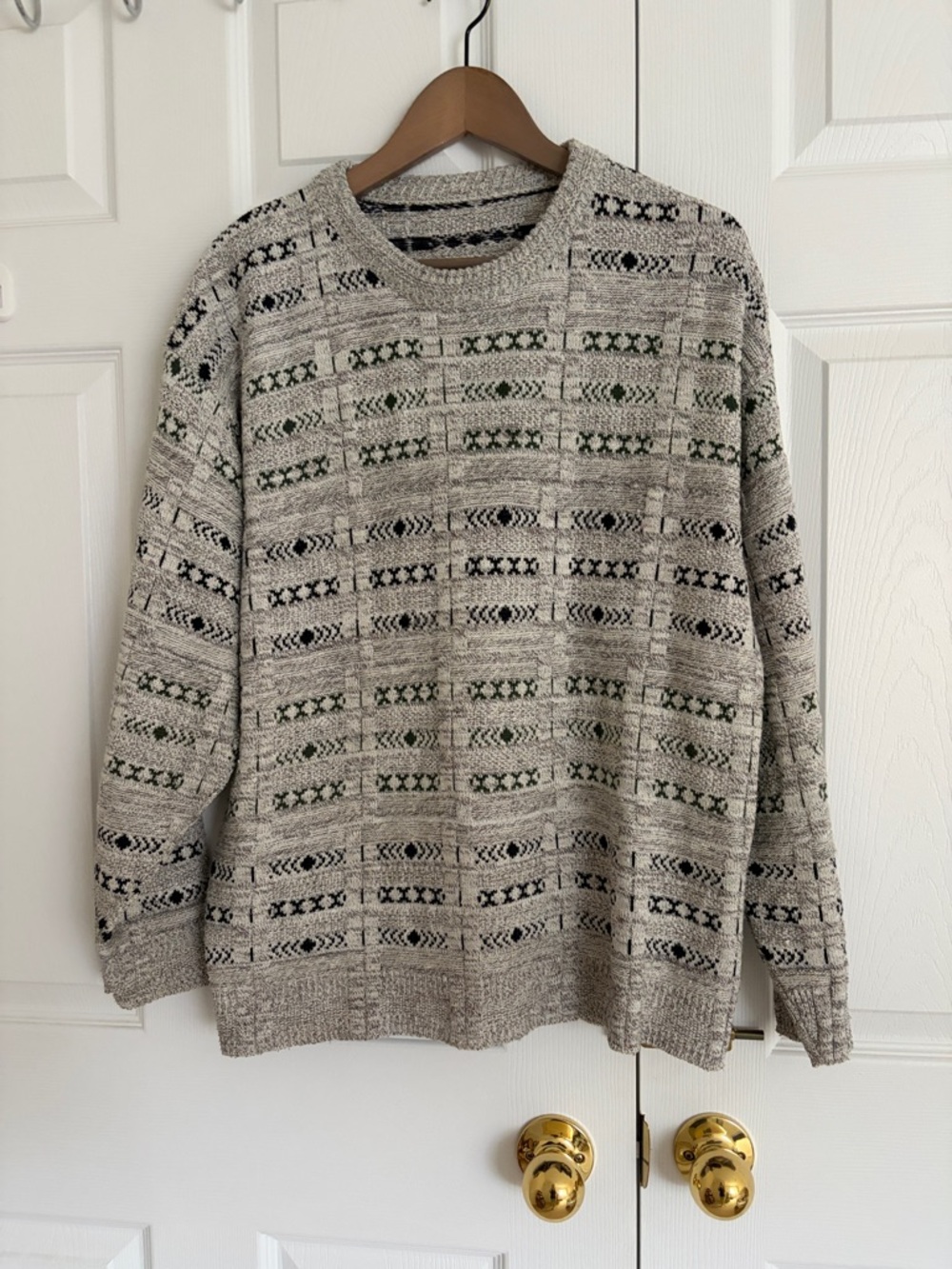 Men's Crewneck Patterned Sweater - Light Gray with Black & Green Accents